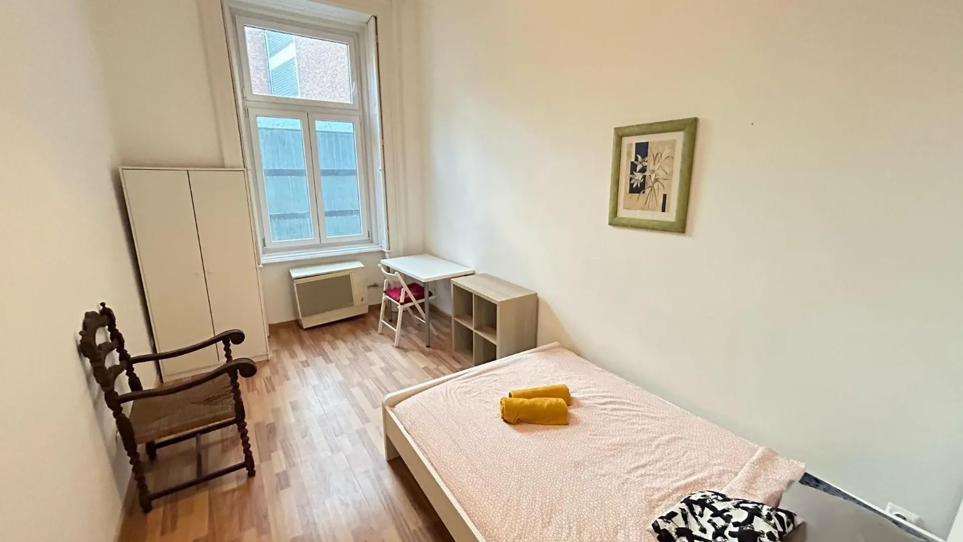 Ligeti Ruin Hostel Budapest